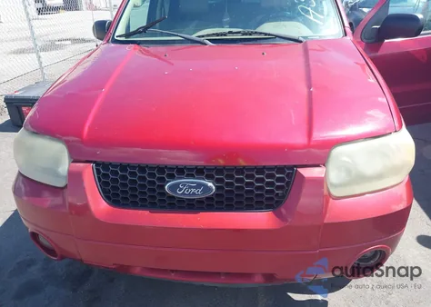 2005 Ford Escape Limited из США, поврежденный, VIN 1FMYU04115KA31209